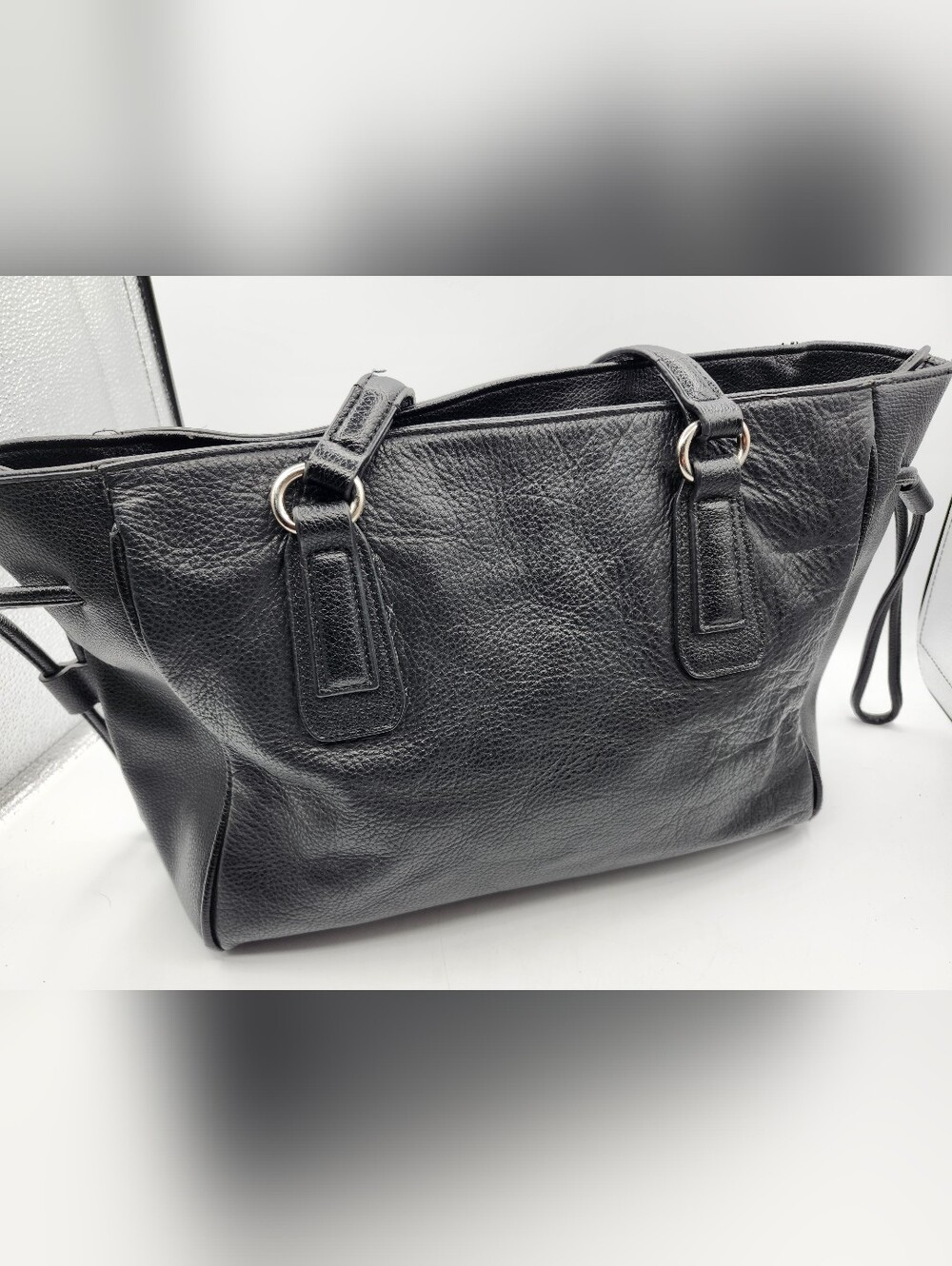 Giani Bernini Black Leather Shoulder Bag/Tote with Tassel Charm - Picture 5 of 8